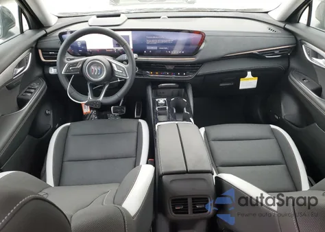 2024 Buick Envision Essence z USA, uszkodzony, nr VIN LRBFZPE43RD068978